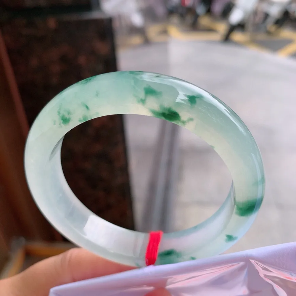 正圈冰玻飘花 无瑕 尺寸:56.4/12.1/8.7荧光闪闪️️