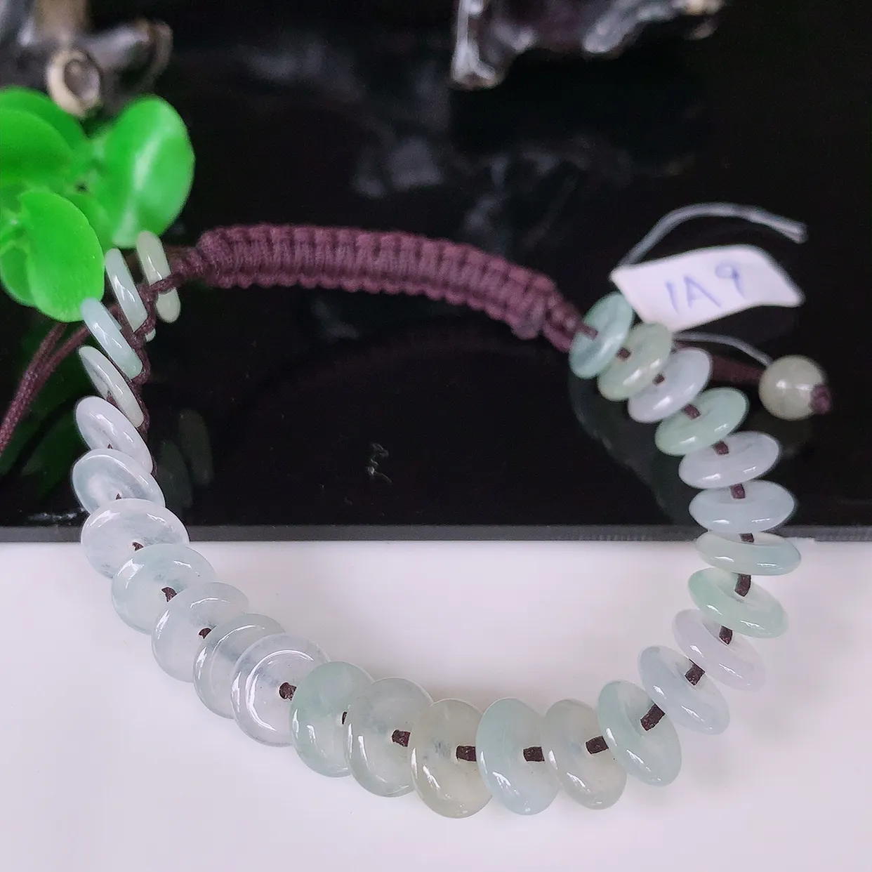 自然光实拍，冰种翡翠平安扣手链手串，水润秀气，料子细腻，清爽，高档大气，自戴送礼佳品！#49.12取一尺寸7.5*mm