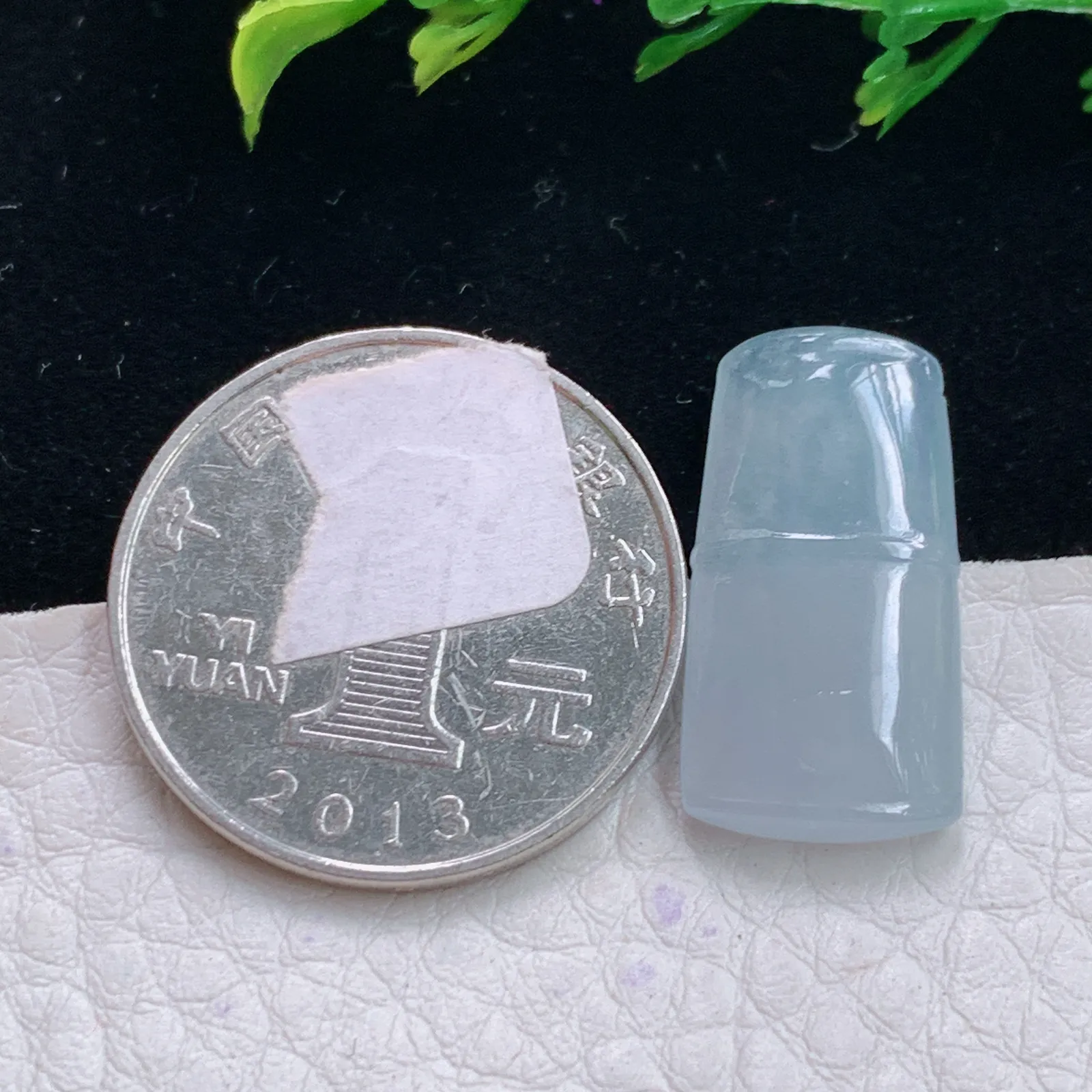 Lz实拍22.6*11.8*4.3翡翠A货精雕冰紫节节高 竹节玉吊坠