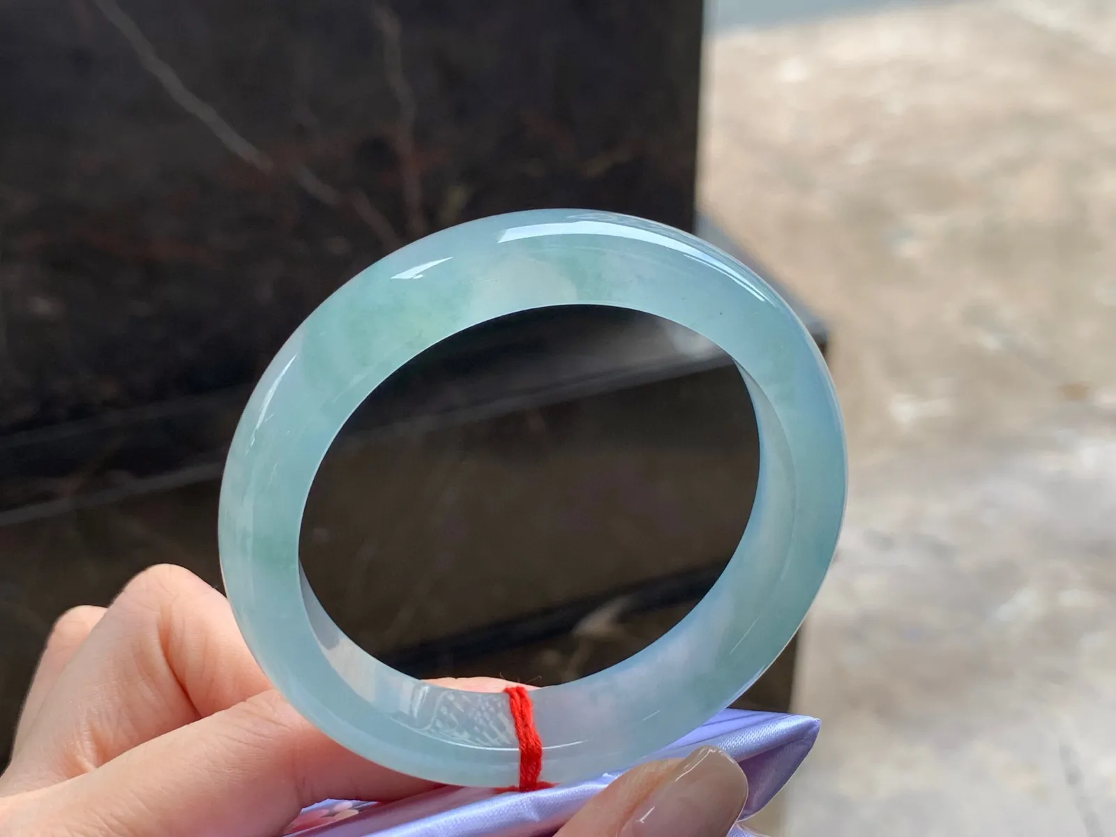 冰种晴底手镯
种老55.6/13/8.6mm