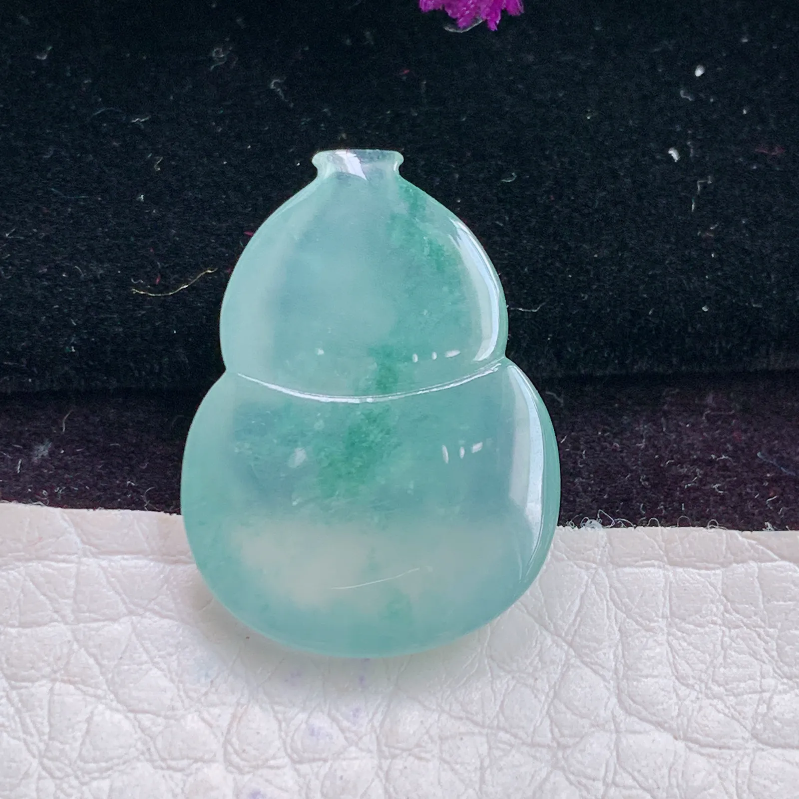 Lz实拍26*18.6*5.5镶嵌款翡翠A货精雕冰胶灵动饱满葫葫芦 玉葫芦玉吊坠