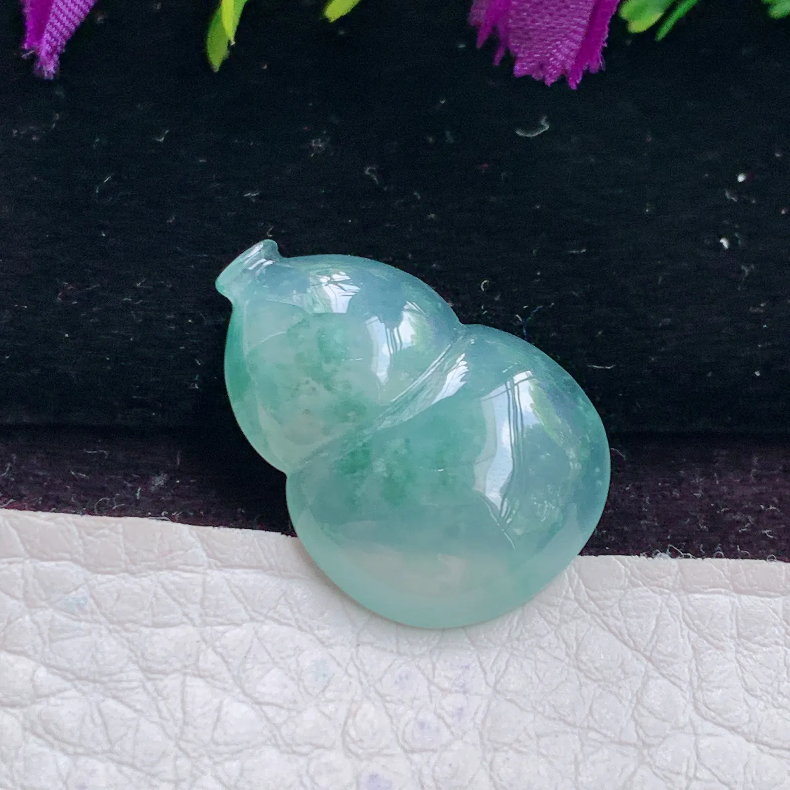 Lz实拍26*18.6*5.5镶嵌款翡翠A货精雕冰胶灵动饱满葫葫芦 玉葫芦玉吊坠