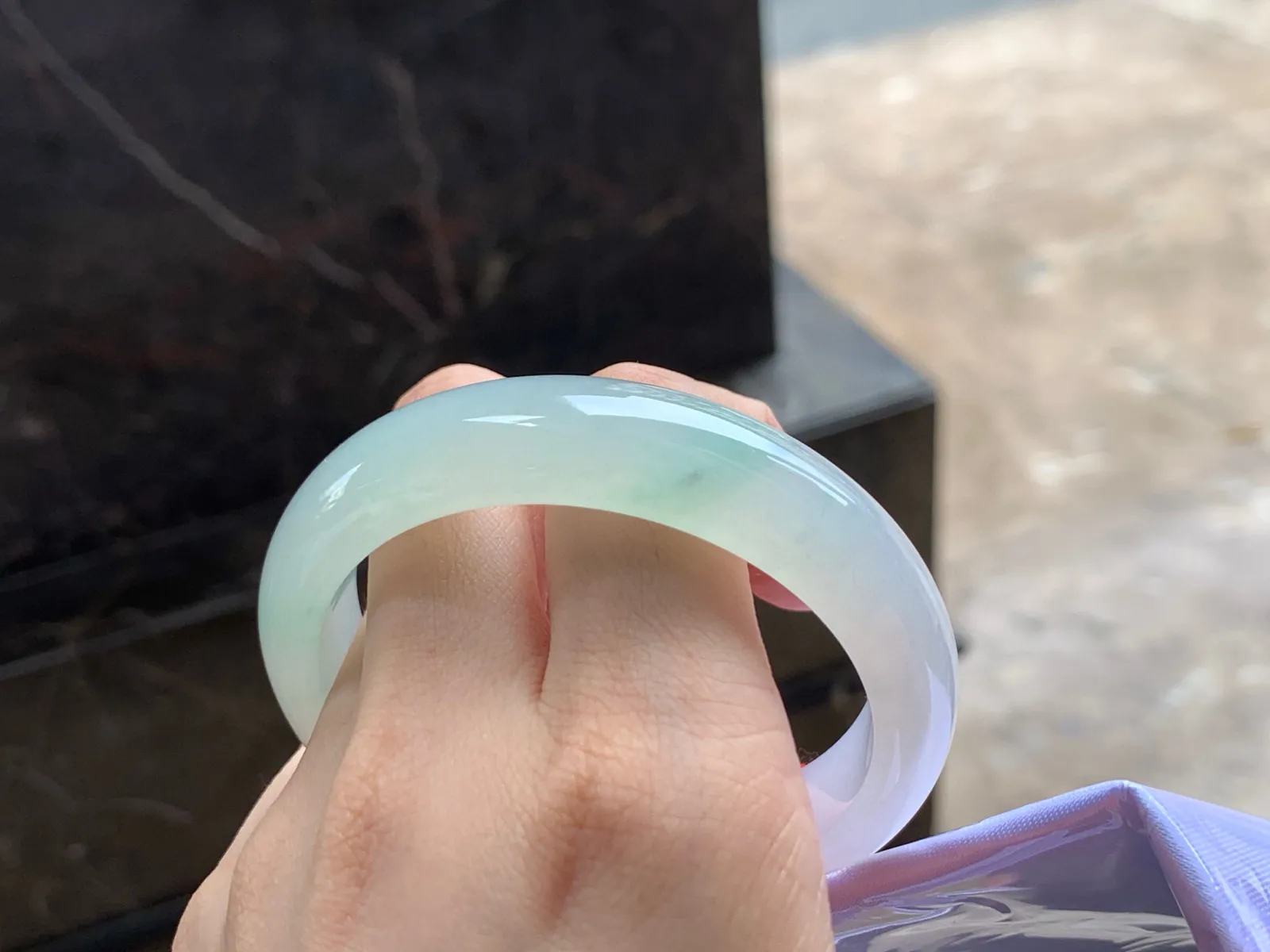 冰手镯
水润56.3/14.8/8.3mm