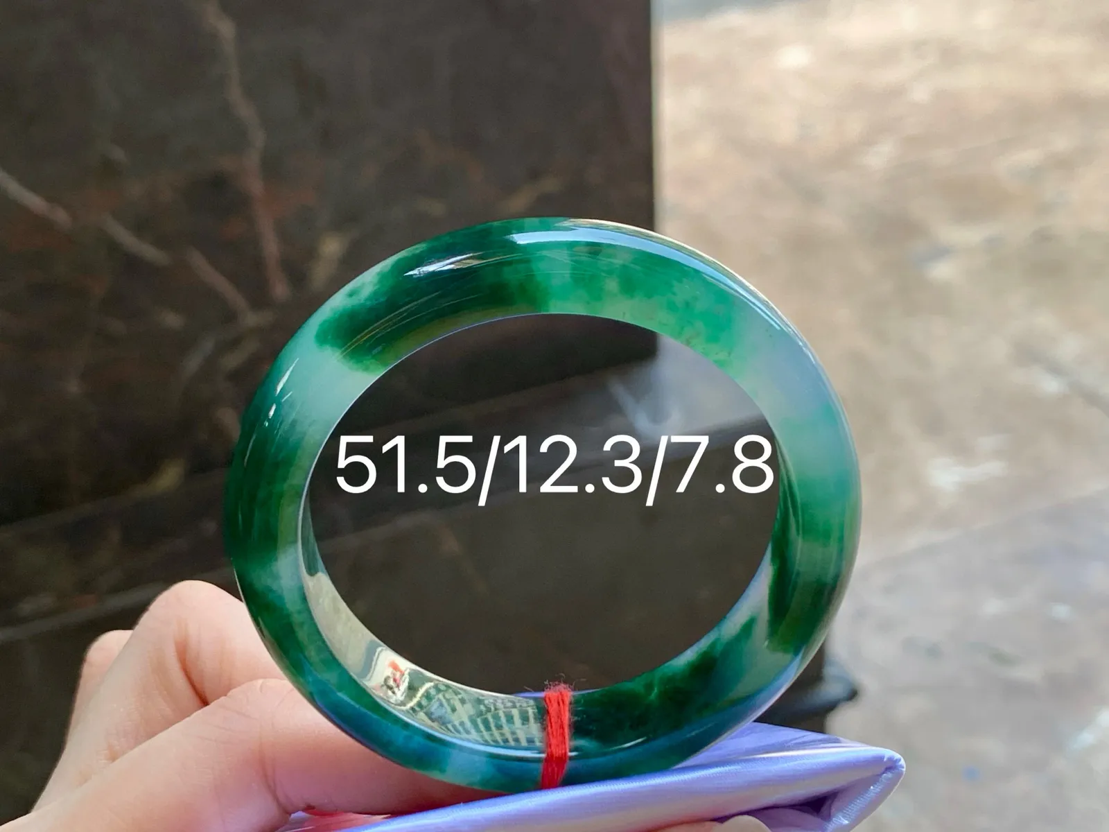 冰飘色手镯
种好 51.5/12.3/7.8mm
