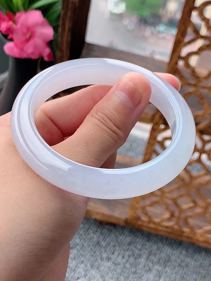 a货翡翠老坑白月光正装正圈手镯55-56圈口 尺寸55.8×11.2×8.5mm 重量55.44g 0702