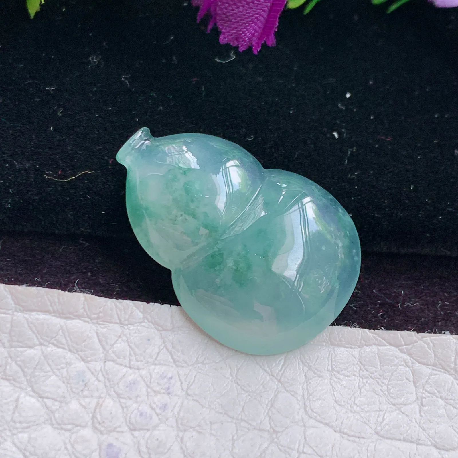 Lz实拍26*18.6*5.5镶嵌款翡翠A货精雕冰胶灵动饱满葫葫芦 玉葫芦玉吊坠