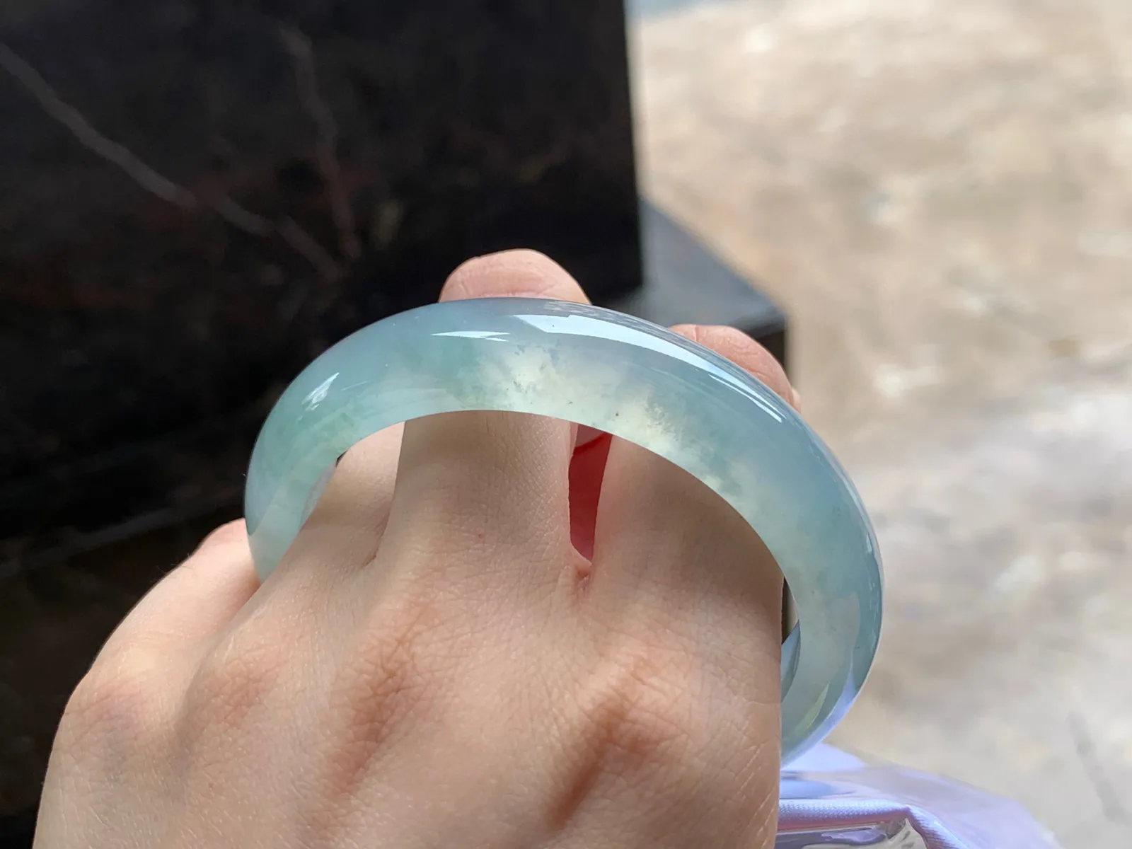 冰种晴底手镯
种老55.6/13/8.6mm