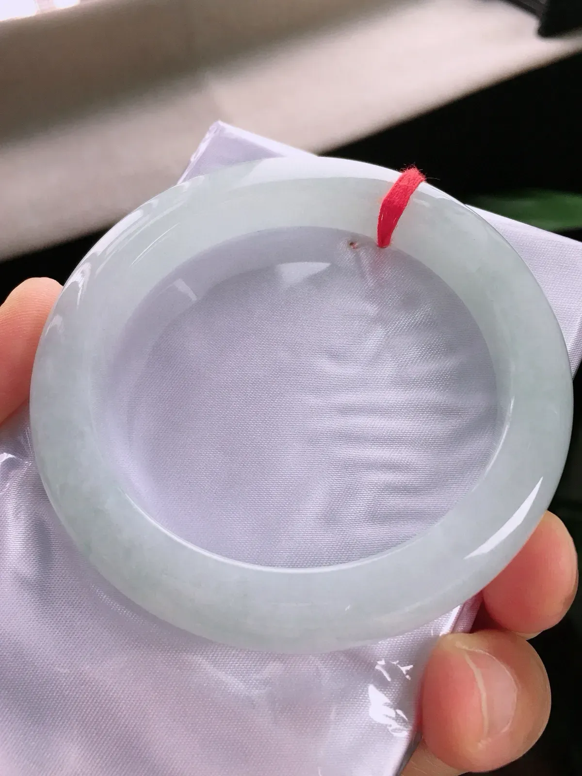 圈口60，正圈手镯，大圈口，白冰，玉质水润，尺寸60-11.1-9.3mm