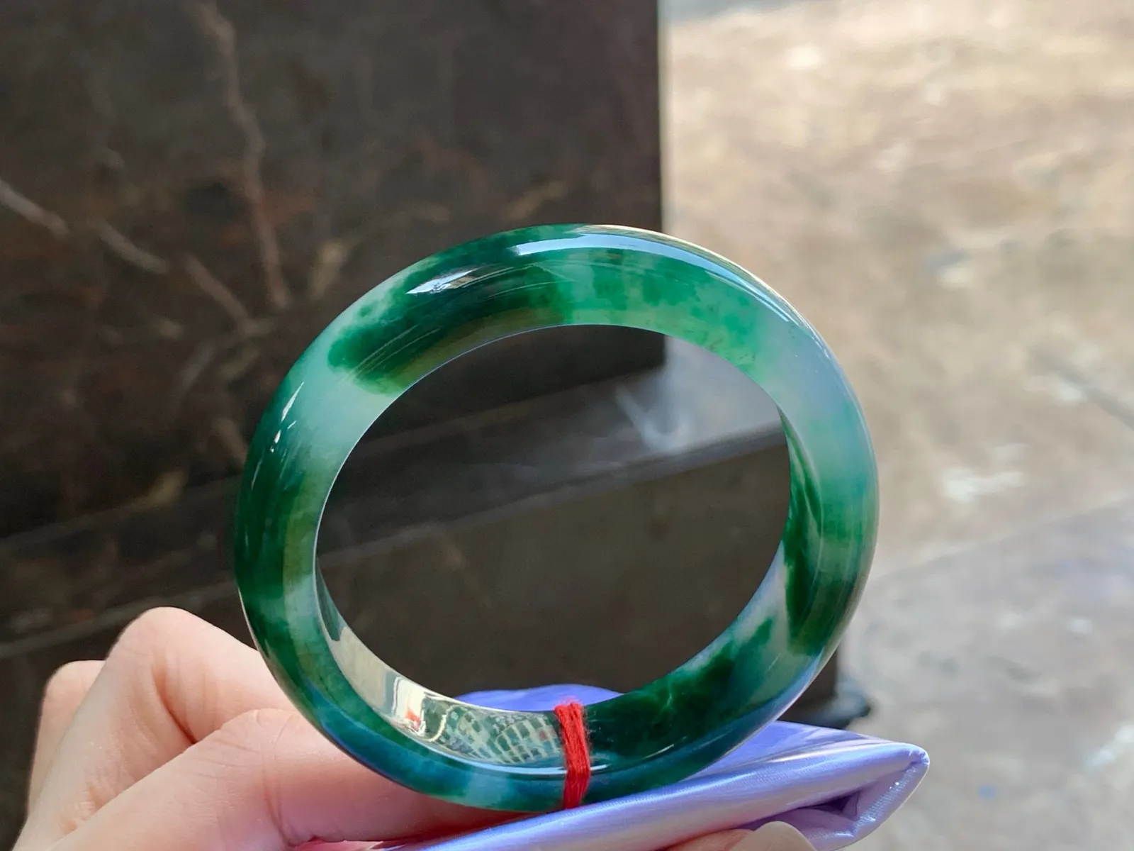 冰飘色手镯
种好 51.5/12.3/7.8mm