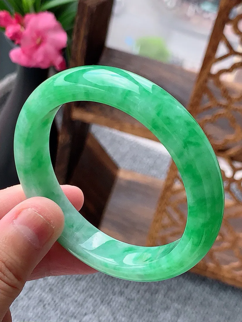 a货翡翠老坑满绿正装正圈手镯53-54圈口 尺寸53.5×11.8×7.8mm 重量51.26g 0