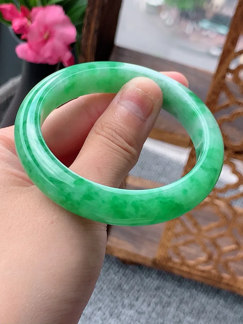 a货翡翠老坑满绿正装正圈手镯53-54圈口 尺寸53.5×11.8×7.8mm 重量51.26g 0702