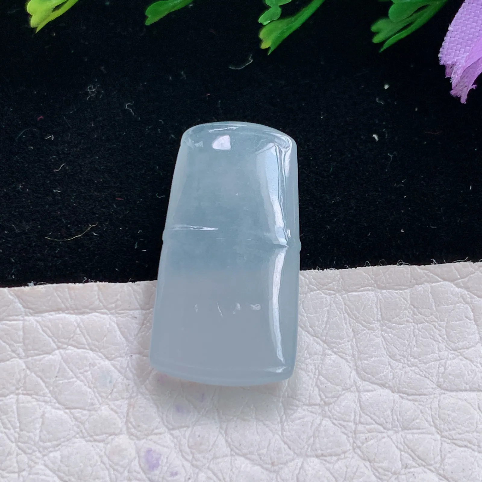 Lz实拍22.6*11.8*4.3翡翠A货精雕冰紫节节高 竹节玉吊坠