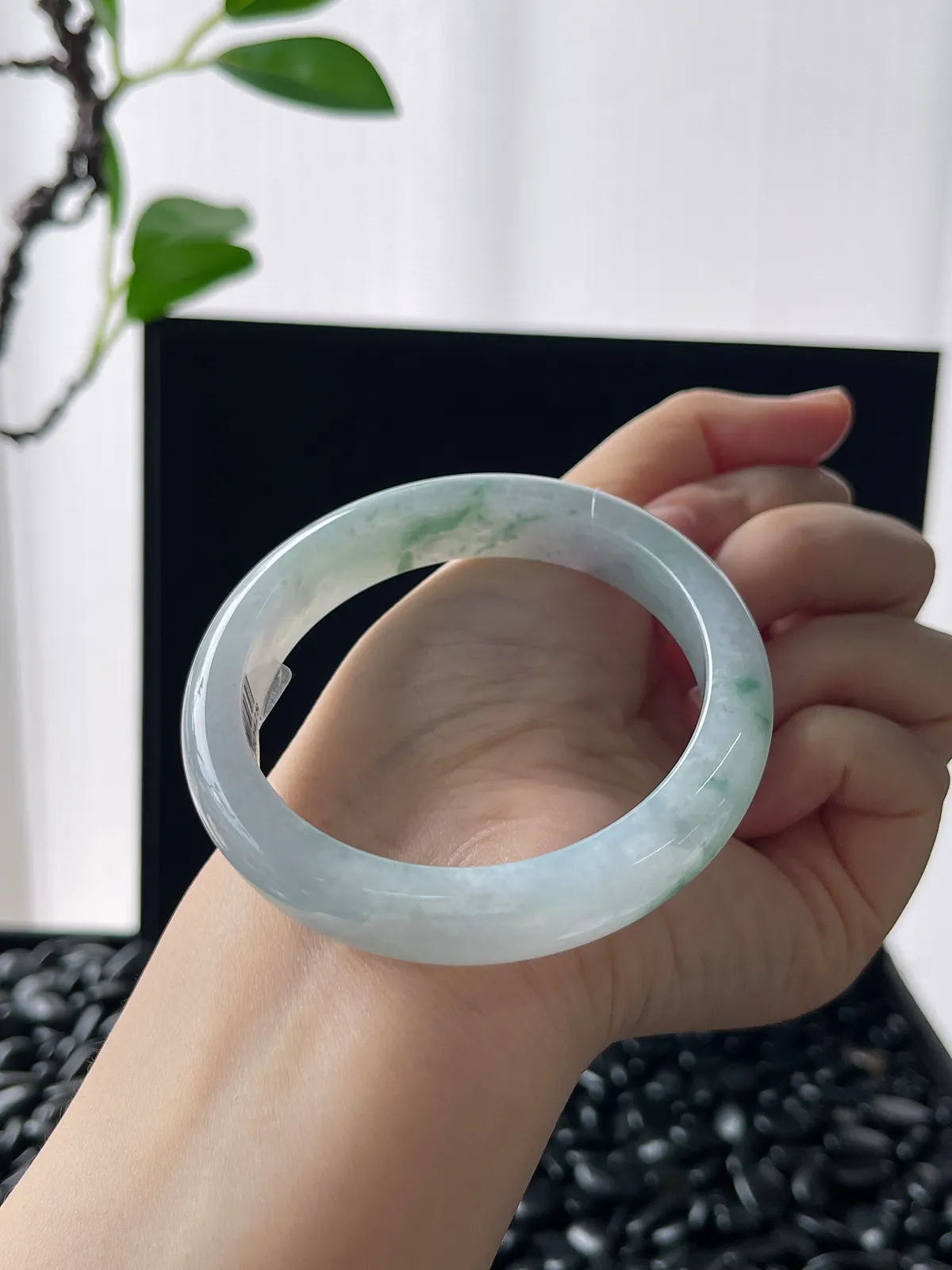 正圈55圈口，翡翠糯化种飘花手镯