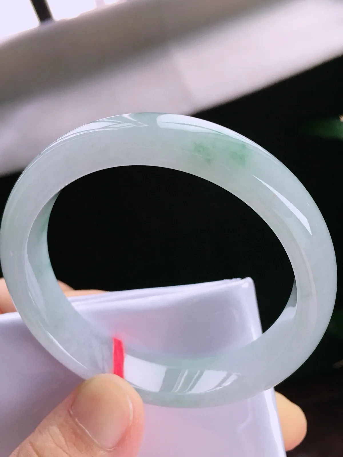 圈口54，正圈手镯，小圈口，飘花，玉质冰润，尺寸54-12.8-7.3mm