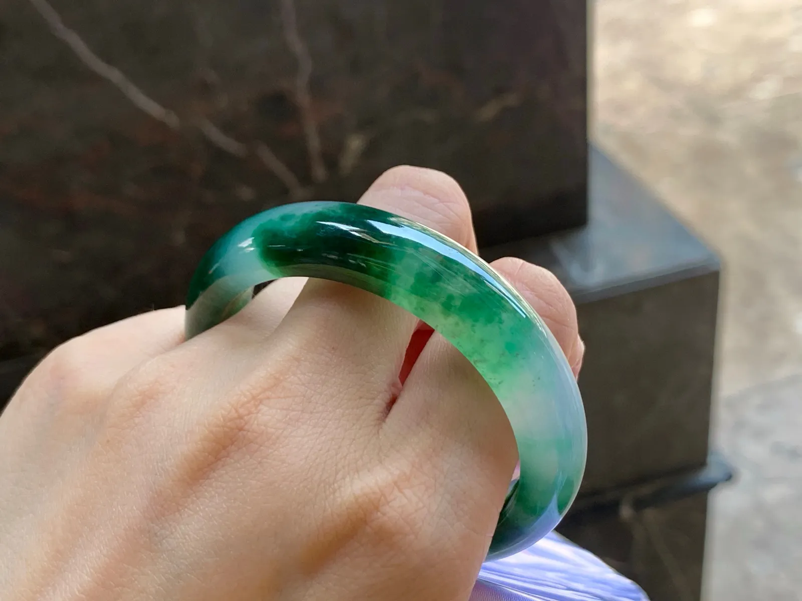 冰飘色手镯
种好 51.5/12.3/7.8mm