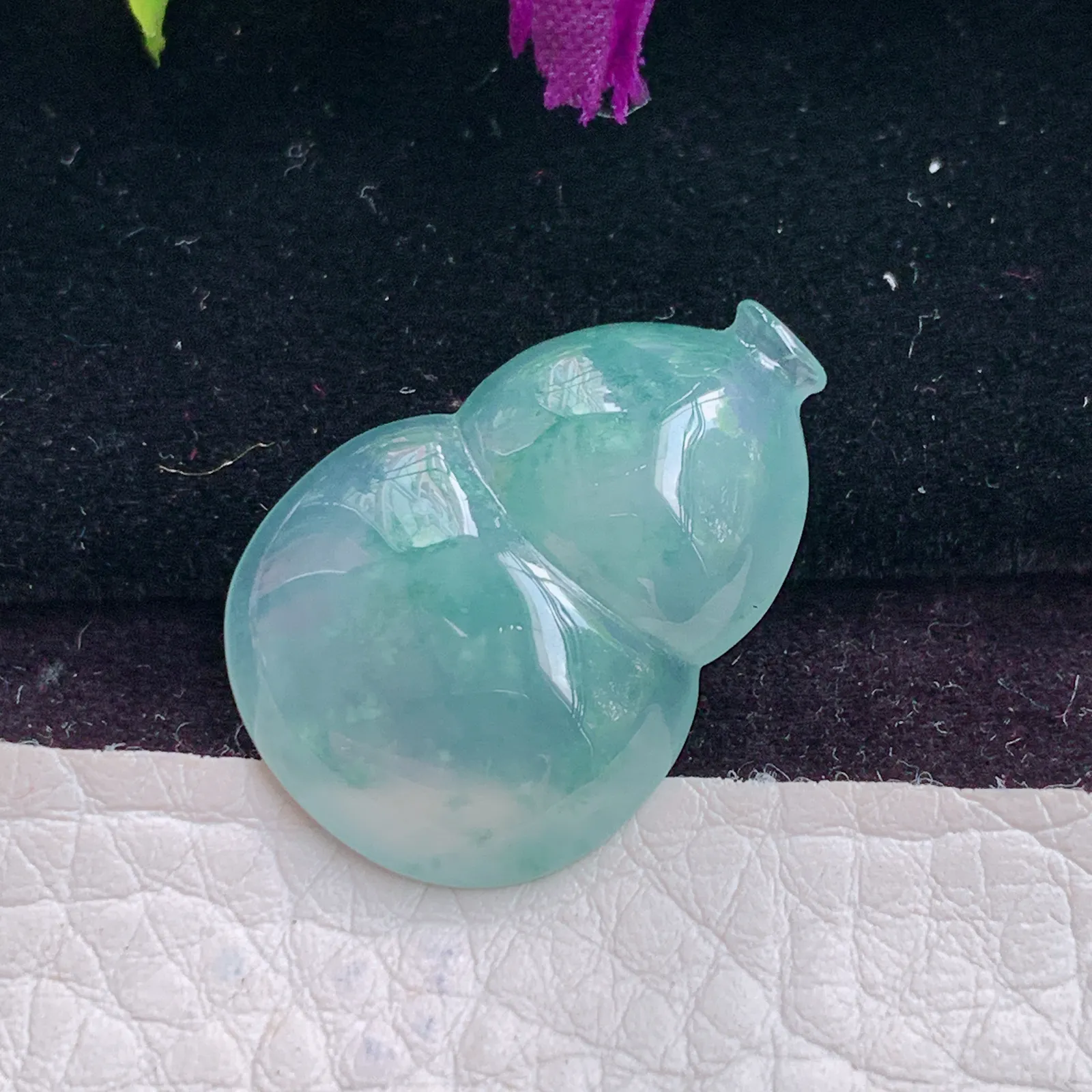 Lz实拍26*18.6*5.5镶嵌款翡翠A货精雕冰胶灵动饱满葫葫芦 玉葫芦玉吊坠