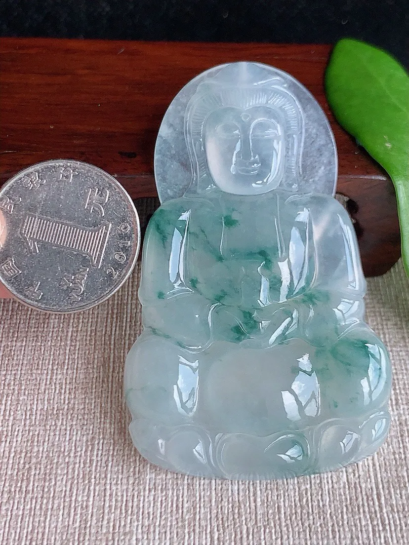 a货翡翠老坑冰种飘花大正装观音吊坠 尺寸69×42×5.6mm 重量30.86g 0714