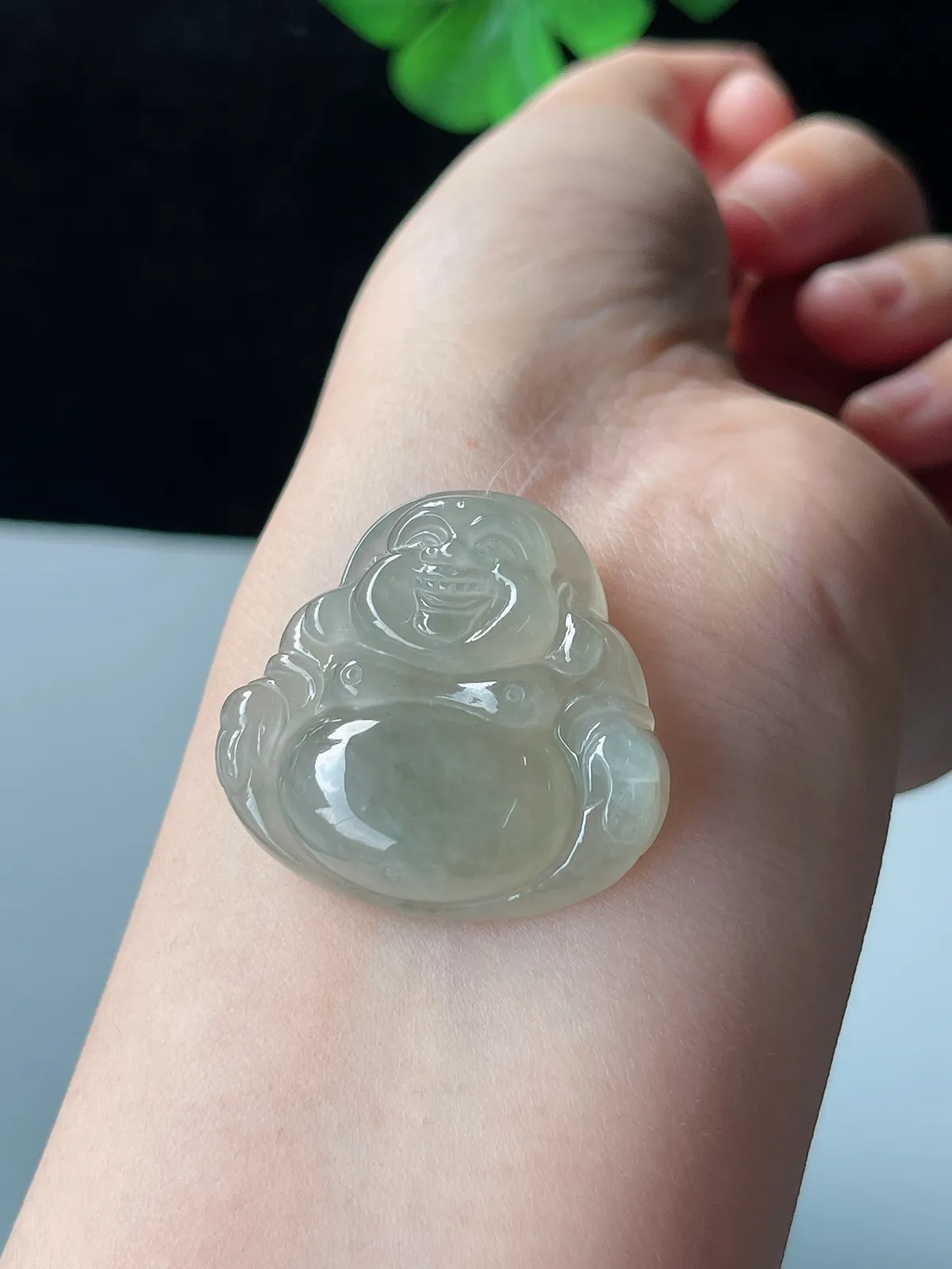翡翠冰糯种黄色吊坠
