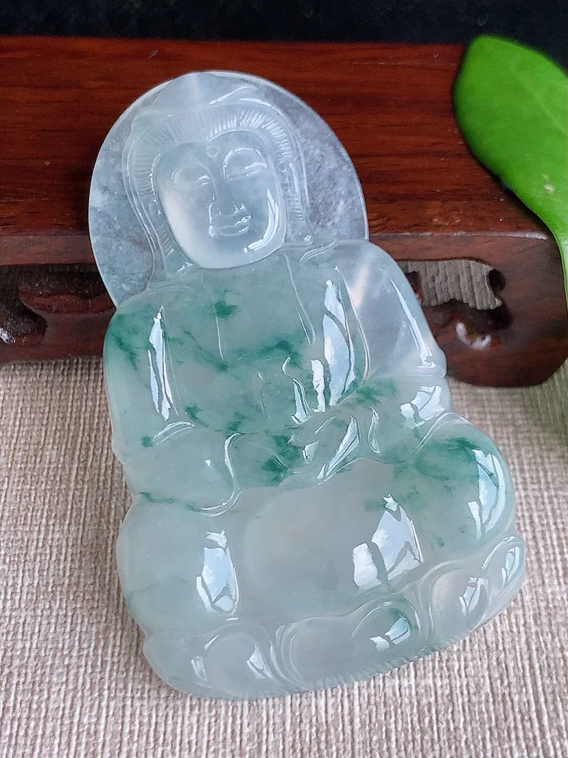 a货翡翠老坑冰种飘花大正装观音吊坠 尺寸69×42×5.6mm 重量30.86g 0714