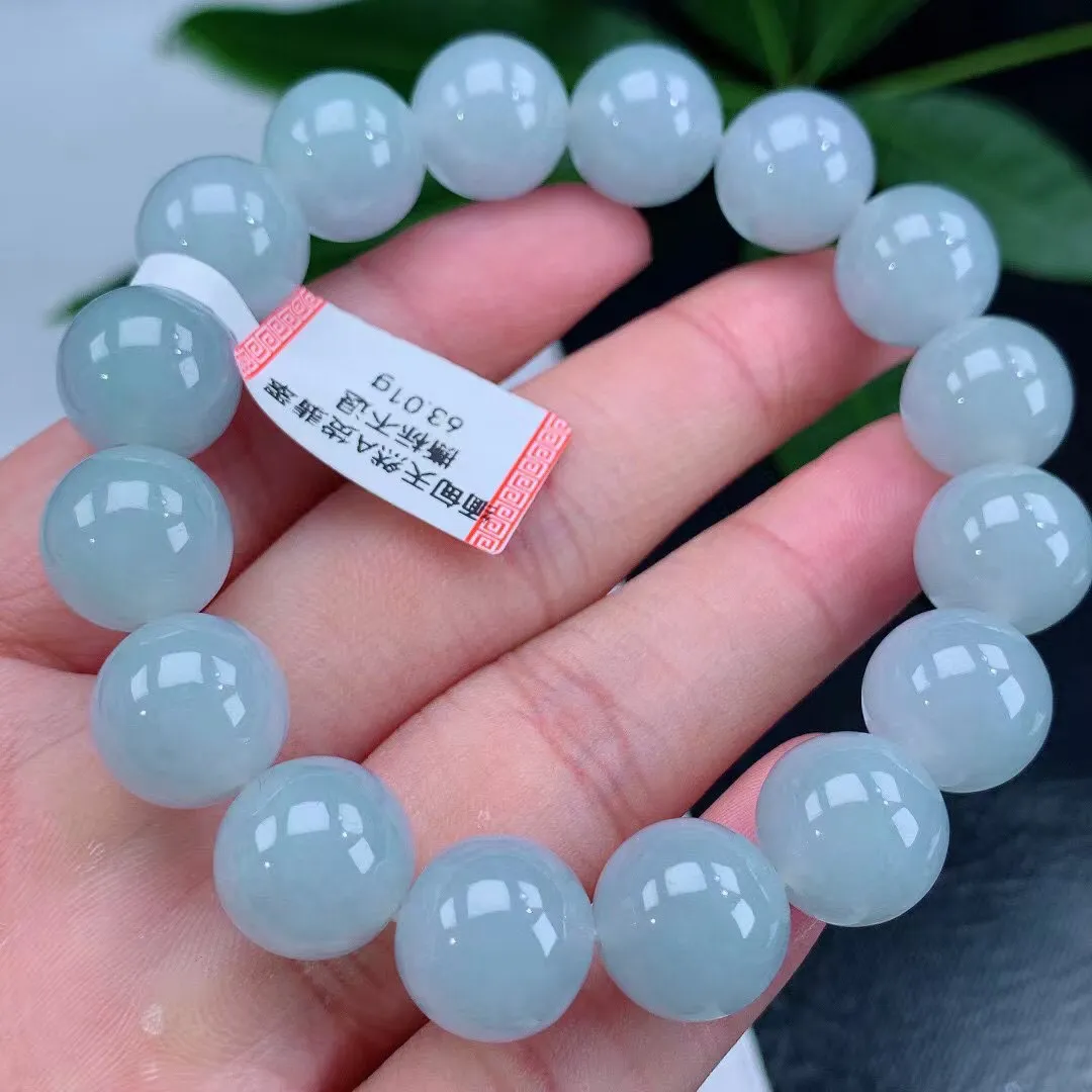 缅甸天然翡翠A货 老坑料起胶冰种 浅色圆珠手串 手链 
尺寸13.1mm  y 63.01