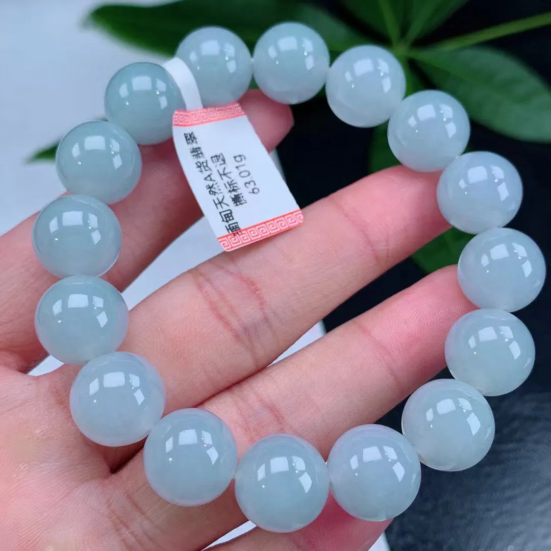 缅甸天然翡翠A货 老坑料起胶冰种 浅色圆珠手串 手链 
尺寸13.1mm  y 63.01