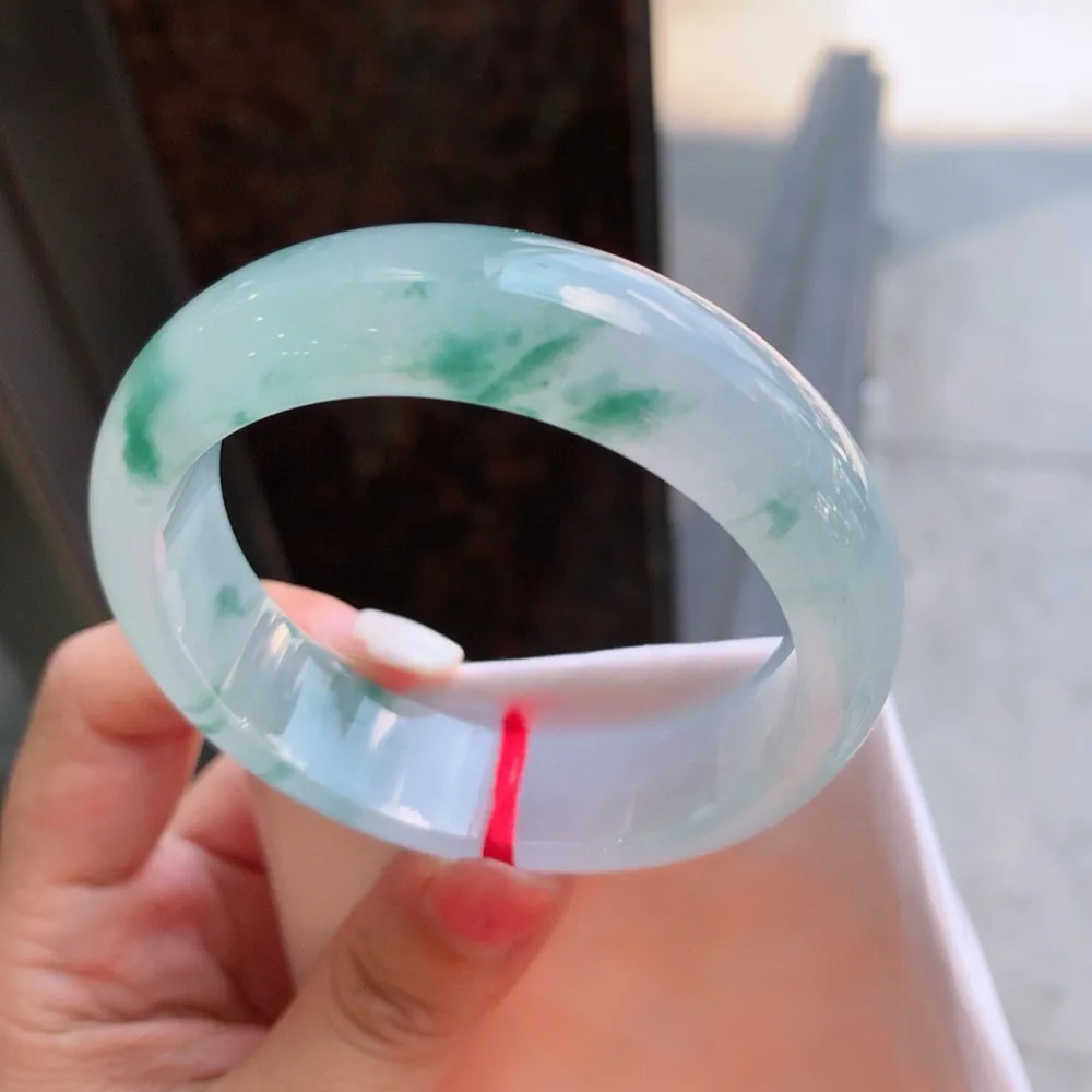 正圈冰玻飘花 无瑕 尺寸:55.5/15.9/8.2 宽版霸气 花美🥰🥰
