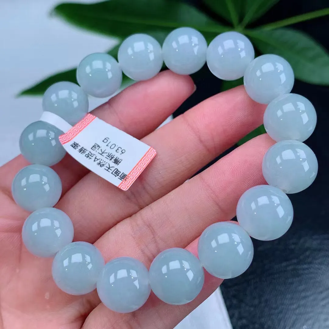 缅甸天然翡翠A货 老坑料起胶冰种 浅色圆珠手串 手链 
尺寸13.1mm  y 63.01