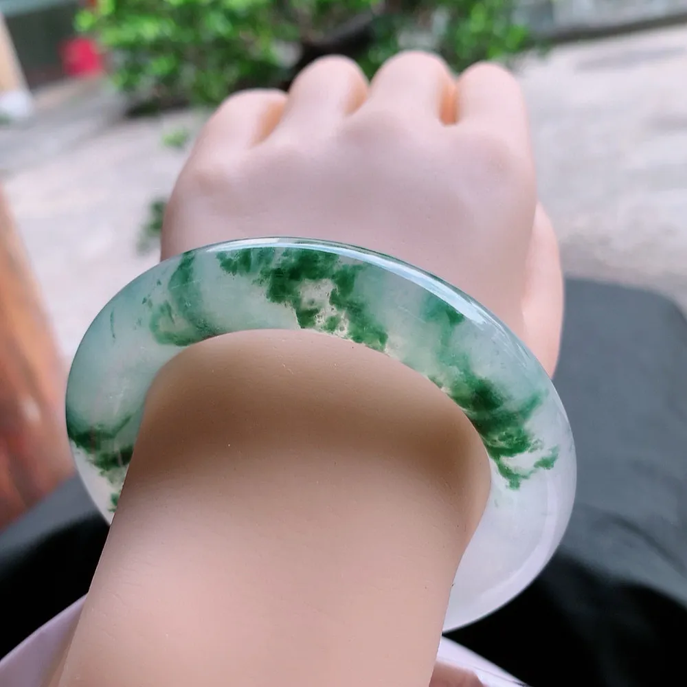 正圈冰玻飘花 无瑕 尺寸:58.5/13/12.5 花美 种水好️️