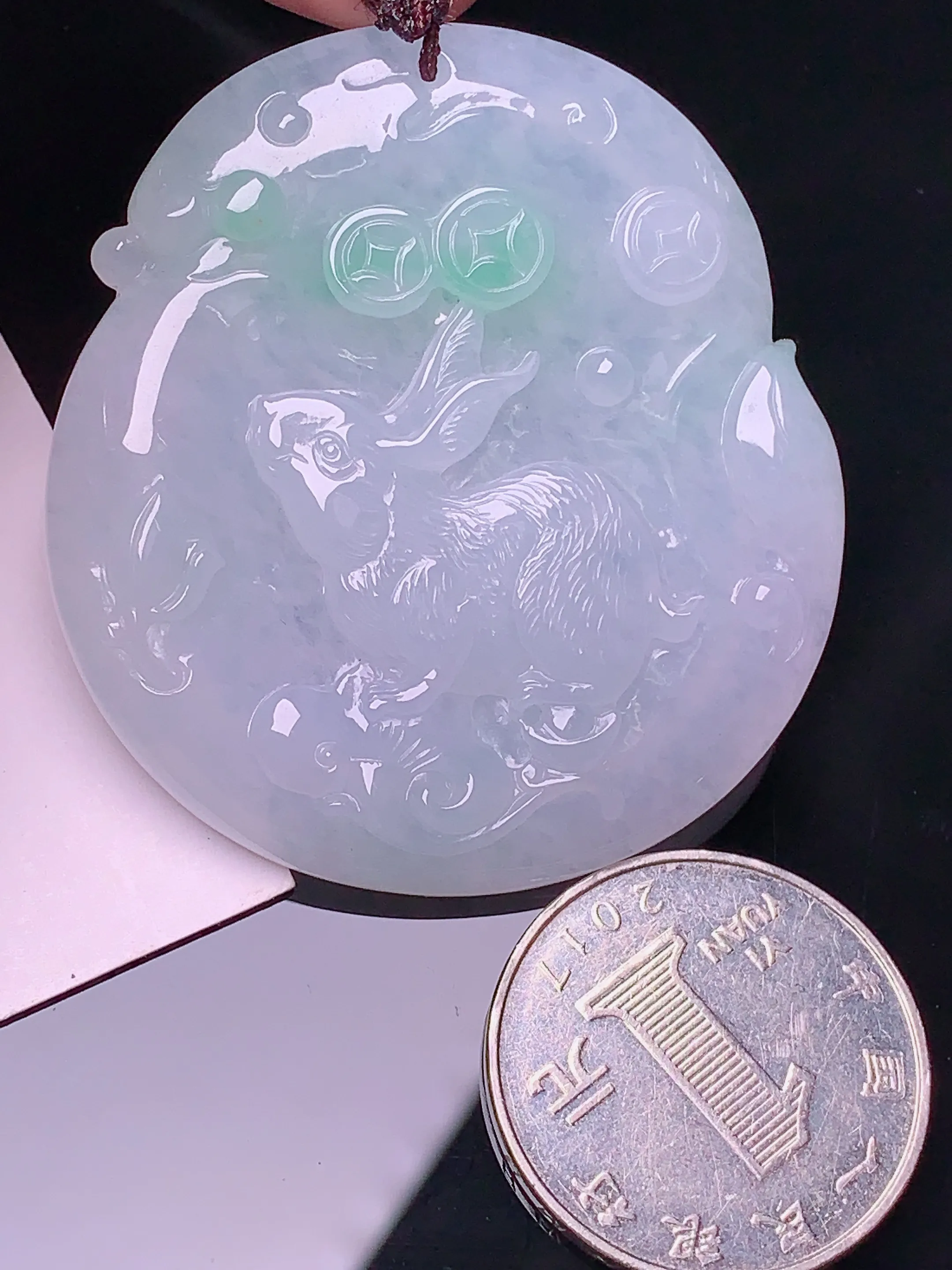 飘绿生肖鼠吊坠 玉质细腻 水润亮眼 整体尺寸50*46*5.5