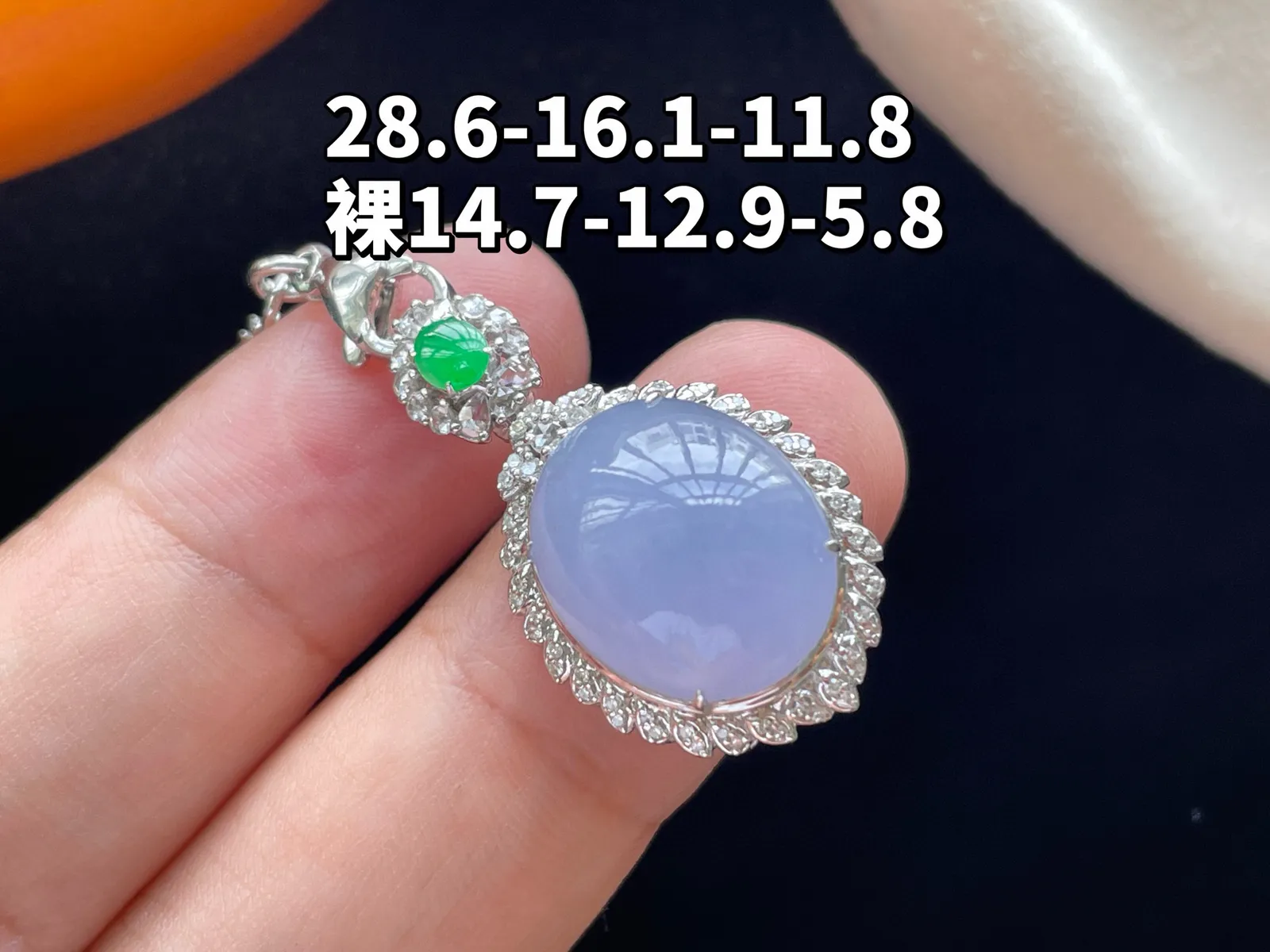18K 紫罗兰·蛋面吊坠

整28.6-16.1-11.8
裸14.7-12.9-5.8
