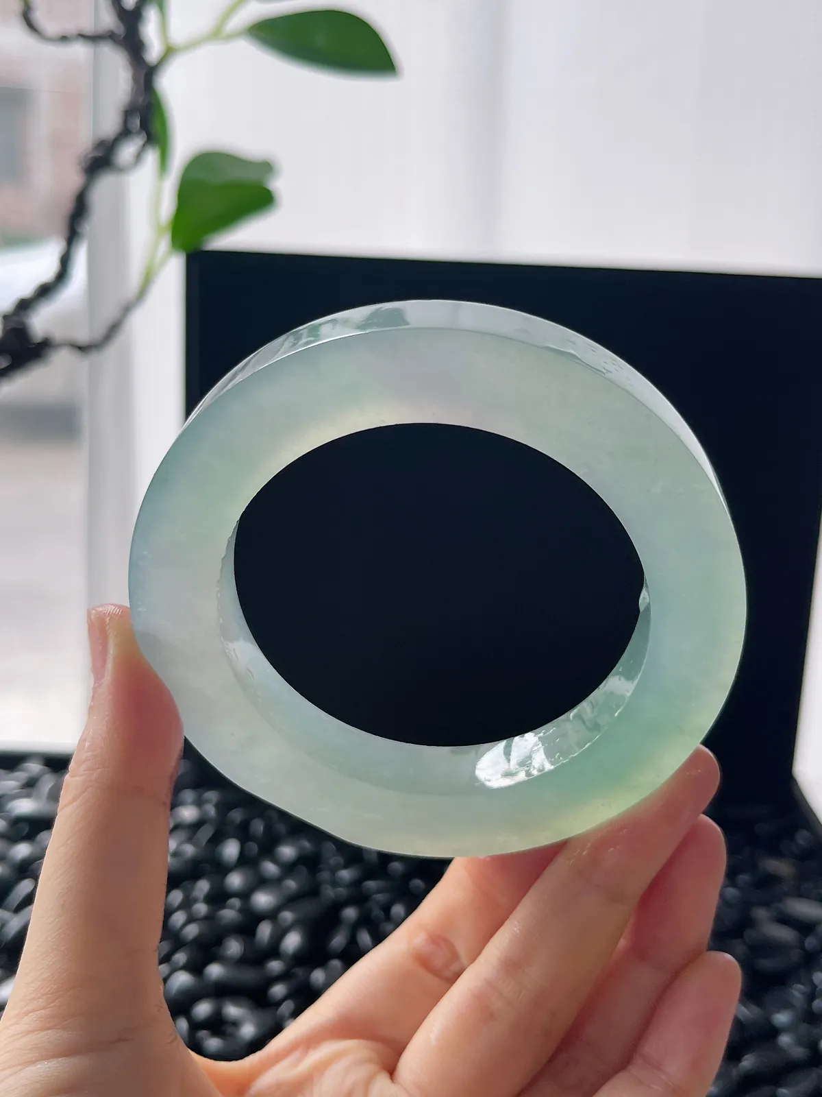 翡翠镯饼，⭕️正圈最大做65，圆条最大做61；最小做57.7