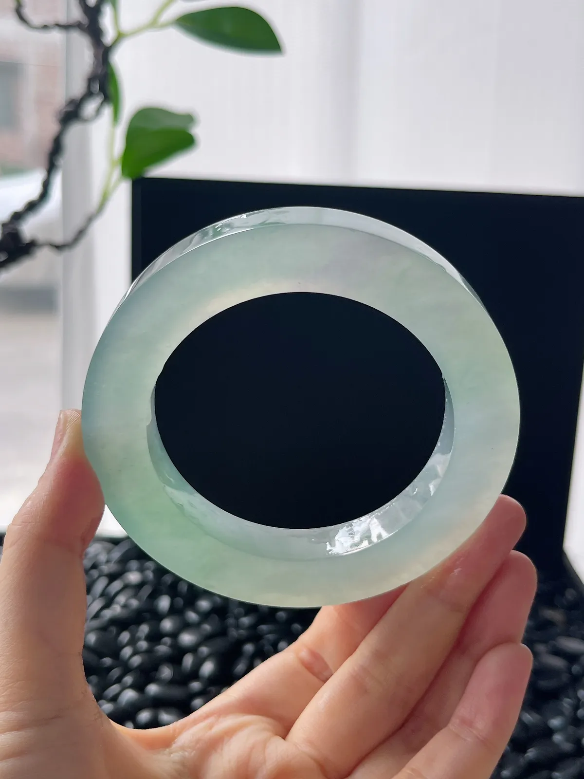 翡翠镯饼，⭕️正圈最大做65，圆条最大做61；最小做57.7