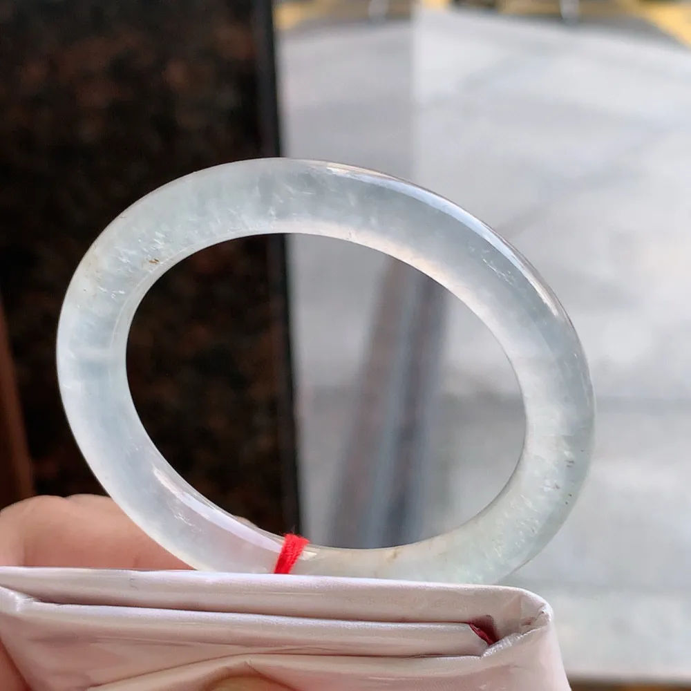 圆条冰玻种  无瑕 尺寸:50.1/8.1 种水好起刚光