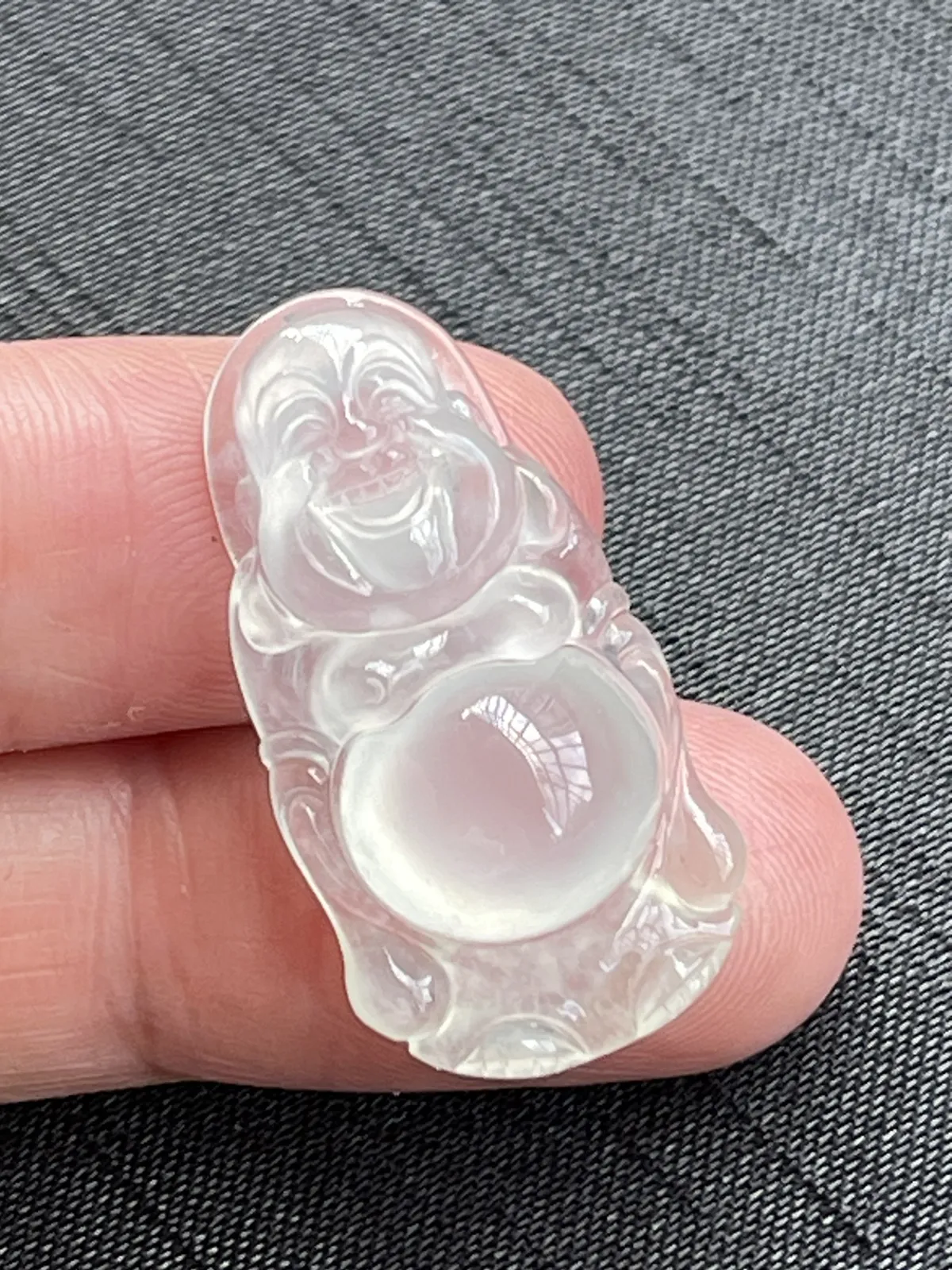 缅甸翡翠A货，笑佛，站佛，一生平安，幸福美满，上身效果好，饱满，