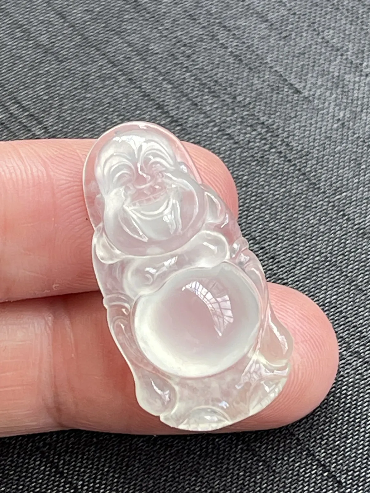 缅甸翡翠A货，笑佛，站佛，一生平安，幸福美满，上身效果好，饱满，