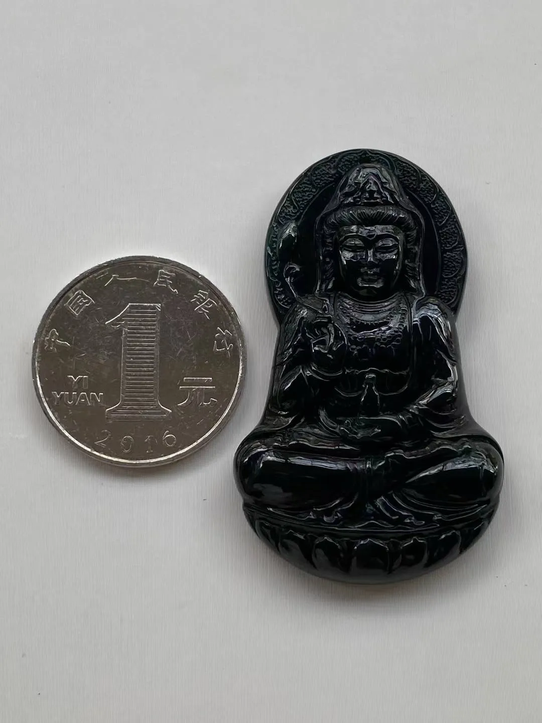 墨翠【大时至菩萨】细腻干净，黑度好，性价比高，雕工精湛，打灯透绿.