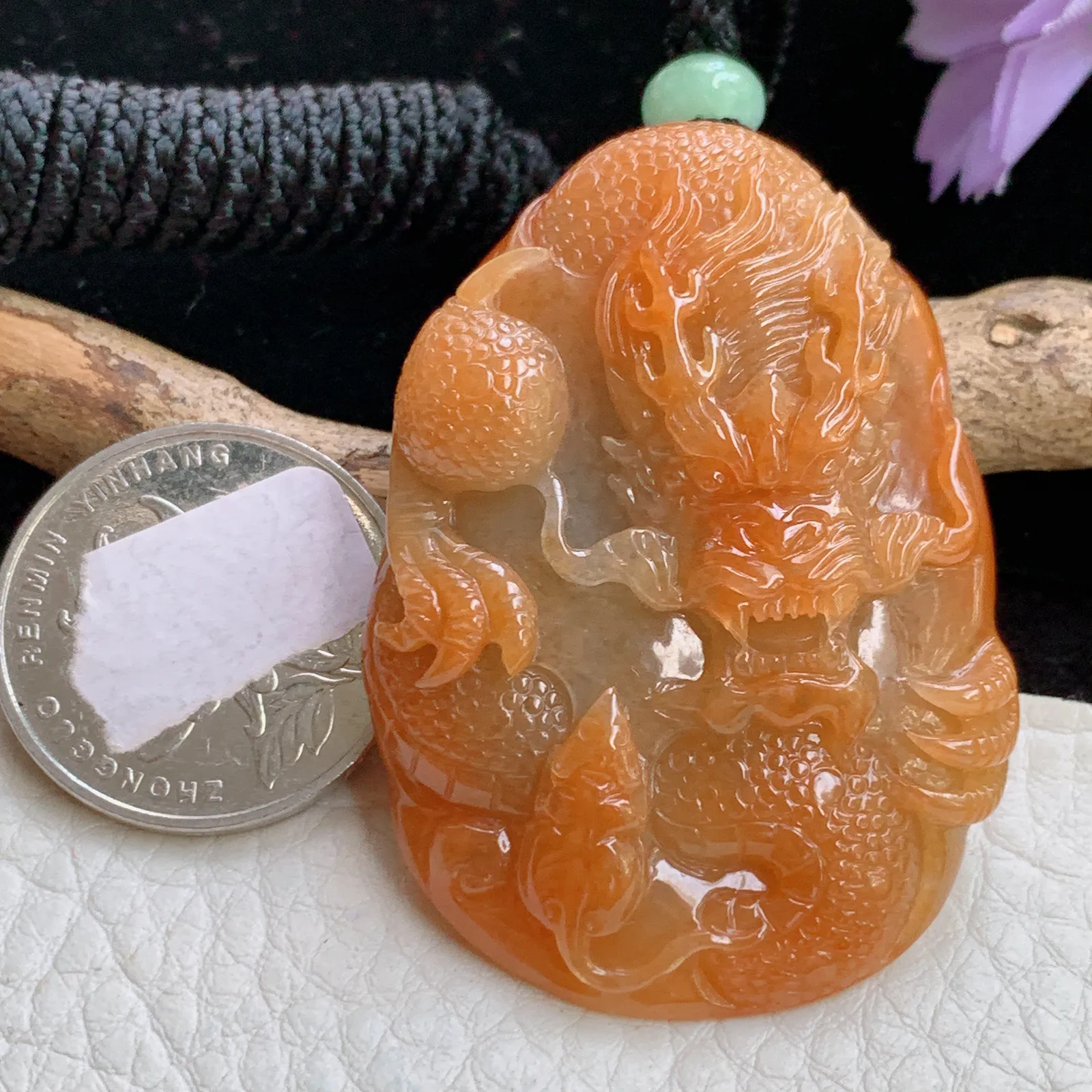 mut实拍50*36.8*15.3老坑精雕胶感霸气龙牌 随形龙行天下玉吊坠 玉挂件