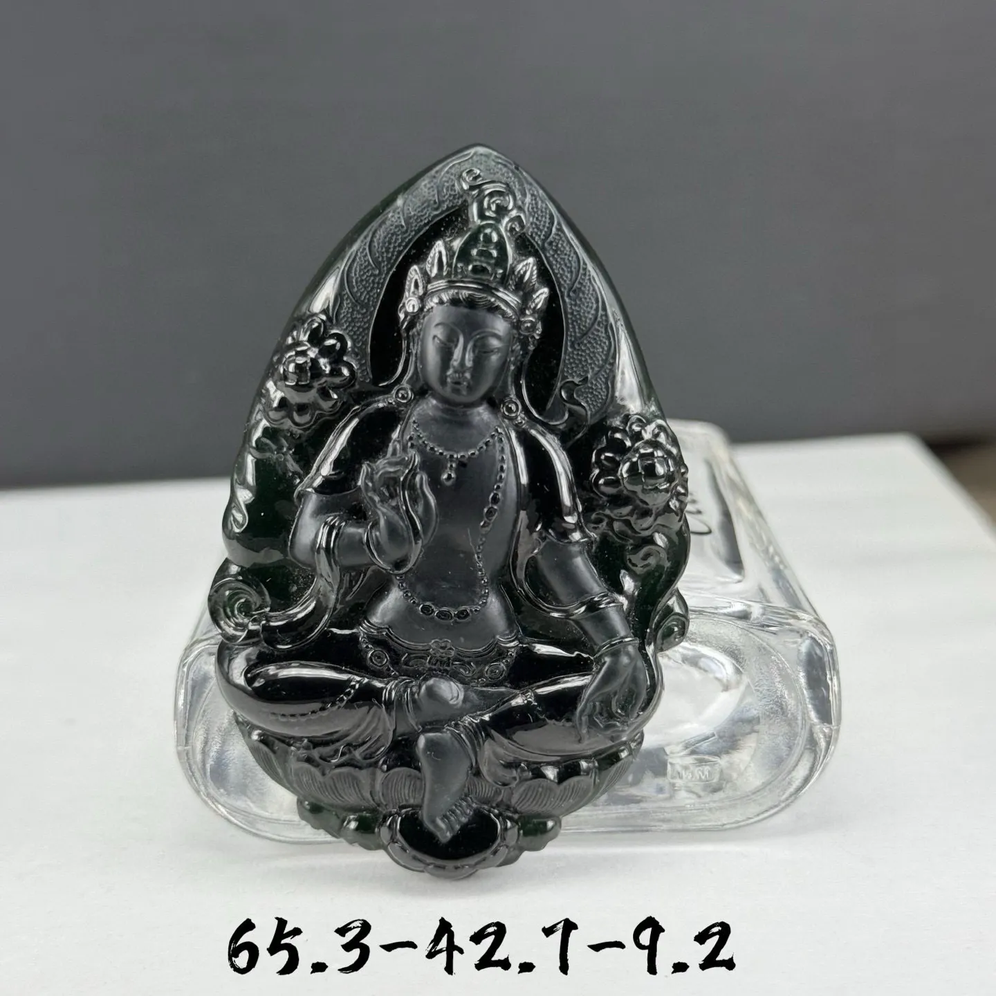 精品墨翠度母 种好色正 黑度极好 打灯通透 油性十足 尺寸65.3
