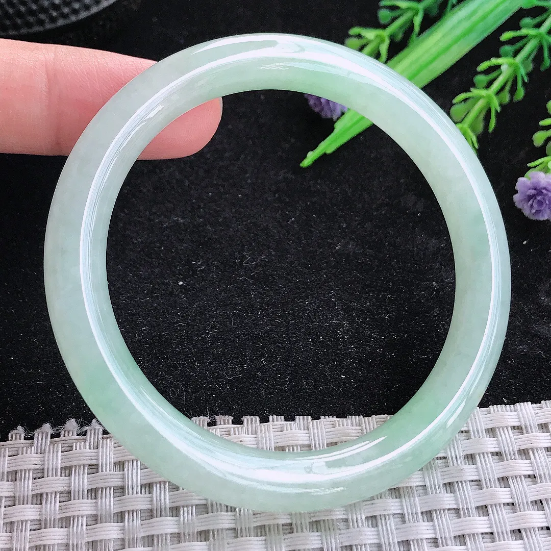 自然光55.5/8.6老坑冰润起胶飘绿圆条手镯玉镯平安镯美人镯