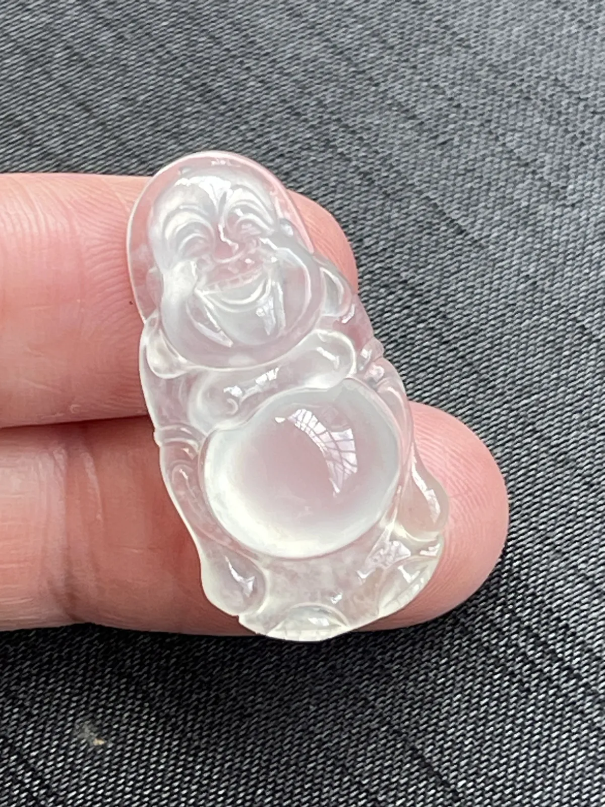 缅甸翡翠A货，笑佛，站佛，一生平安，幸福美满，上身效果好，饱满，