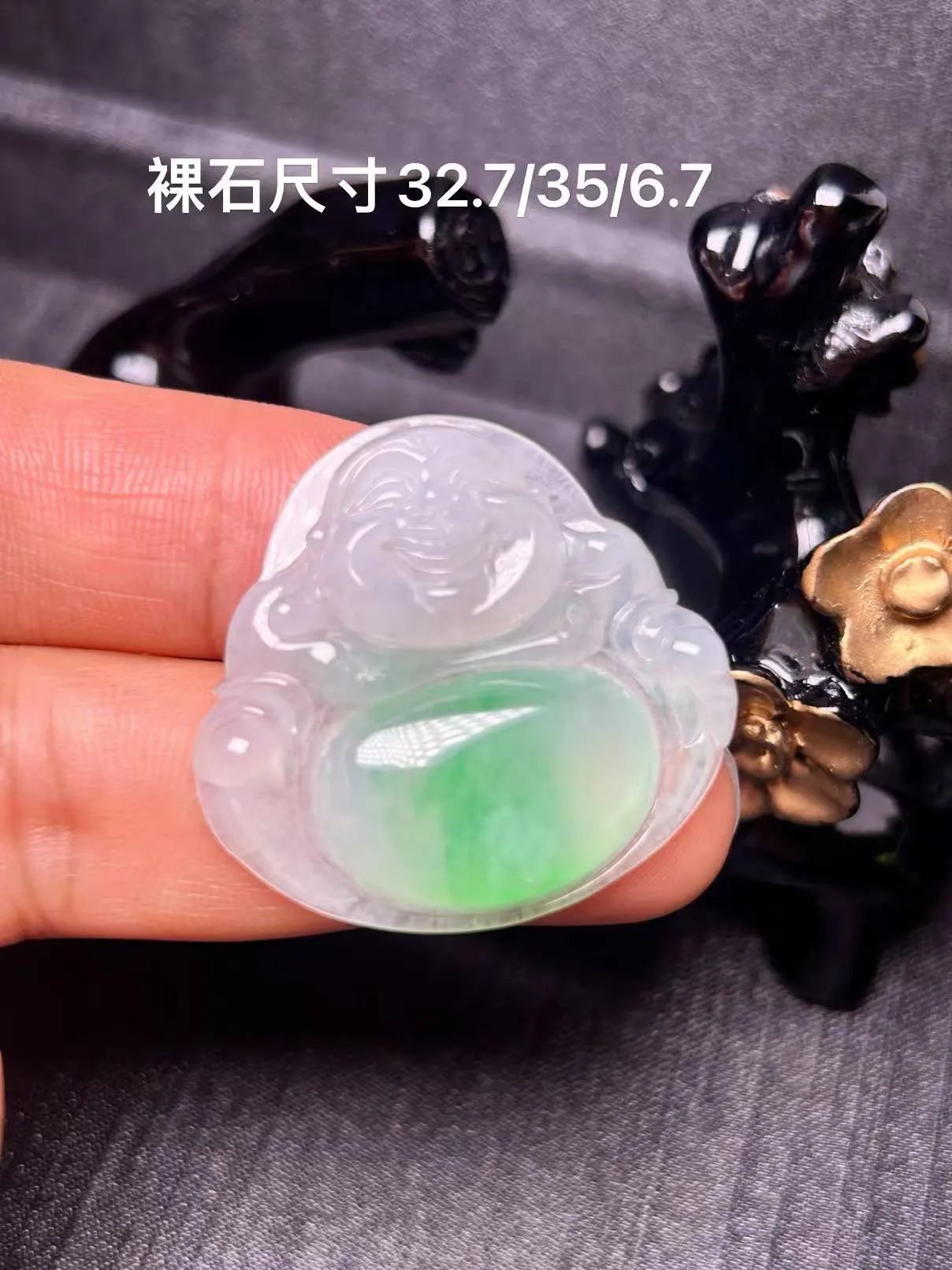 缅甸翡翠A货，佛在心中，平安健康，吉祥如意，上身效果好，