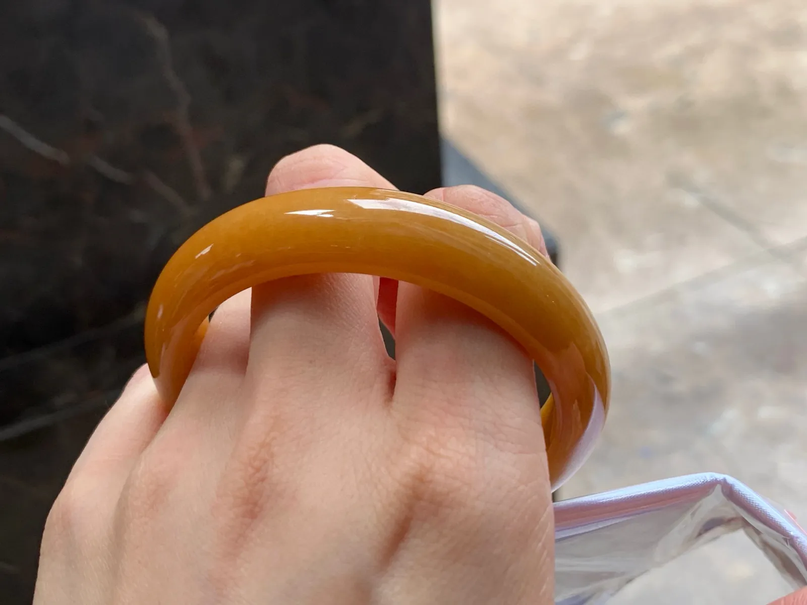 黄翡手镯
独特55.4/12.6/8mm