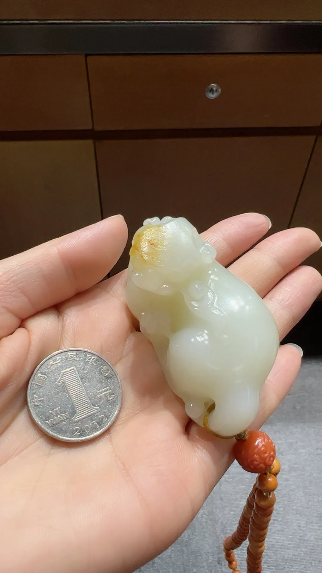 高品质｜籽料｜貔貅
油膏料 工艺精湛 值得拥有哦

重106.3克 尺寸66*35.7*38.3m m
