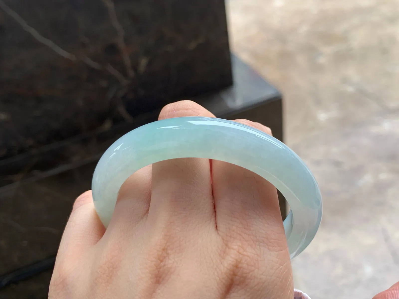 手镯
干净清爽 57/12.3/9.5mm