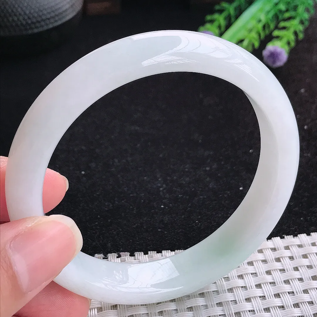 自然光60.5/13.2/8.2老坑冰润起胶月光白手镯大圈口玉镯平安镯美人镯
