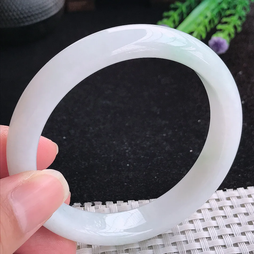 自然光60.5/13.2/8.2老坑冰润起胶月光白手镯大圈口玉镯平安镯美人镯