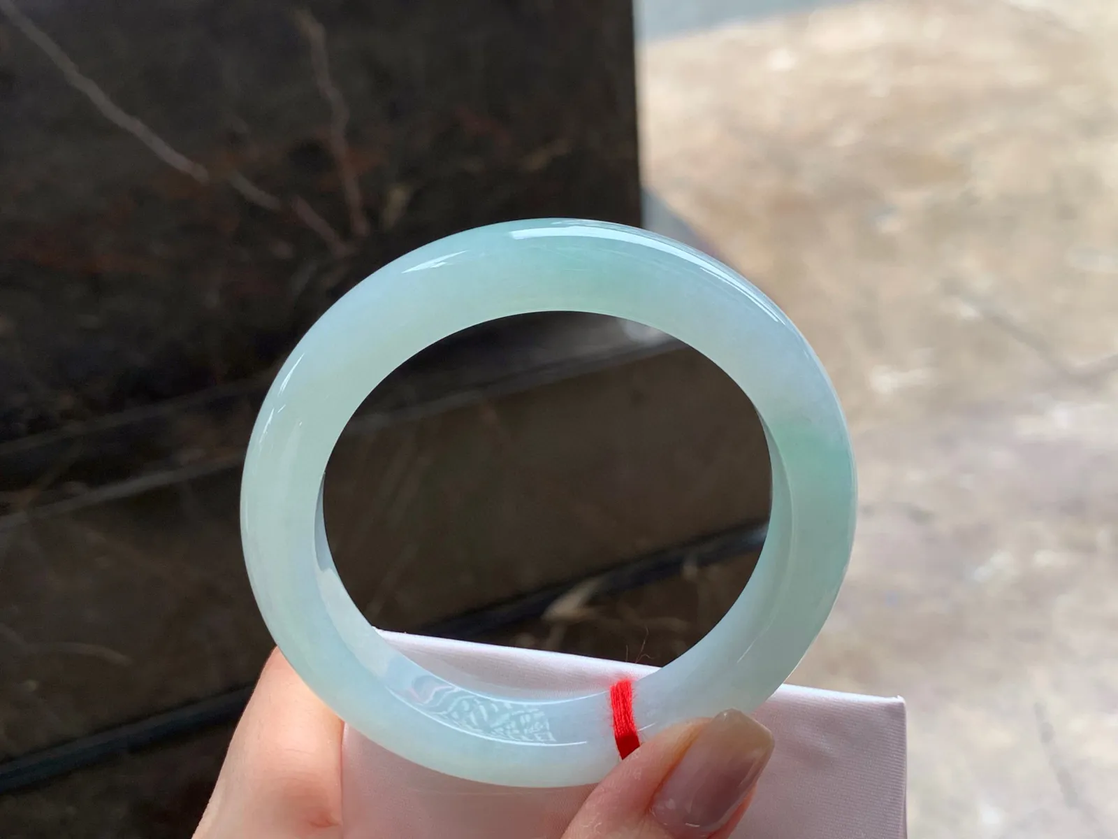手镯
干净清爽 57/12.3/9.5mm