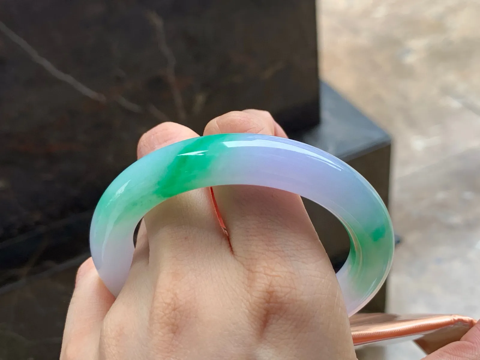 春彩福镯
细腻56.5/12mm
