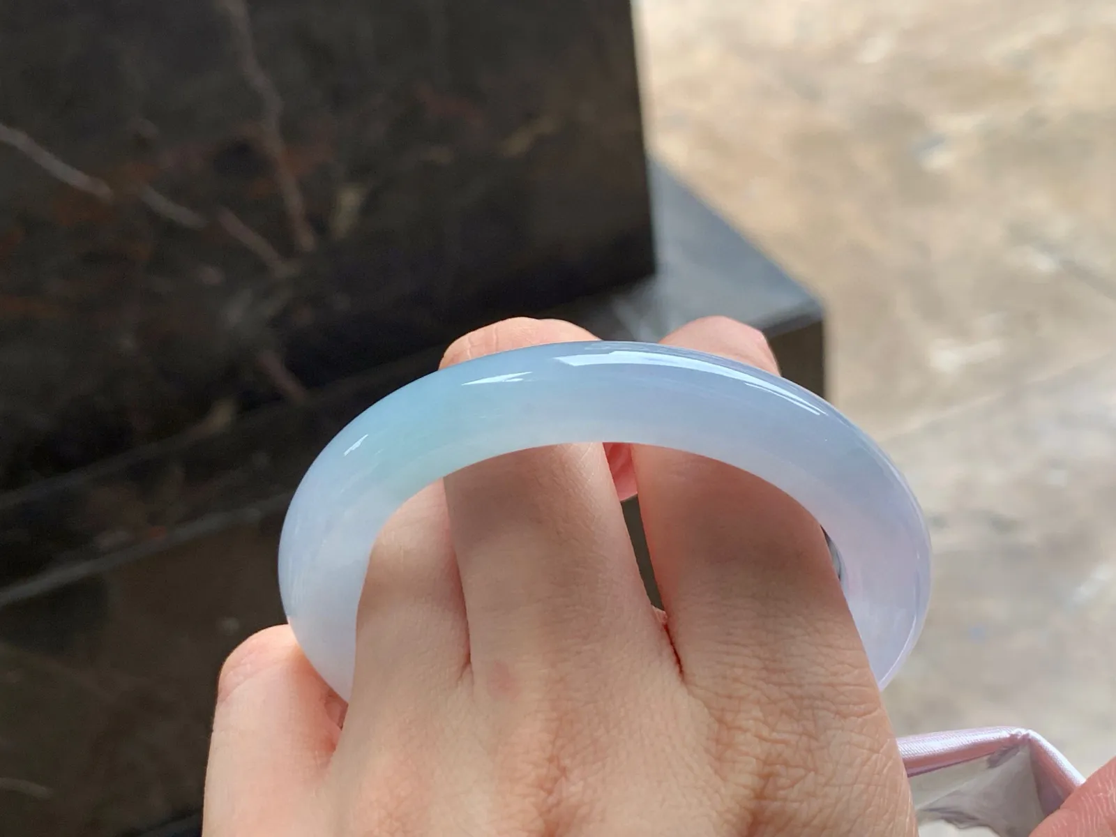 冰种福镯
水润52.7/10.5mm