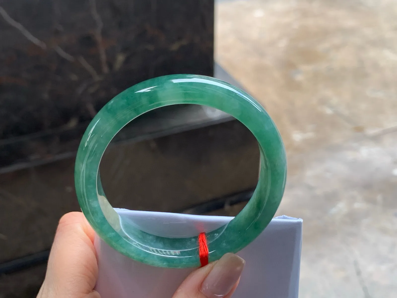 飘花手镯
水润独特 55/12.5/7.6mm